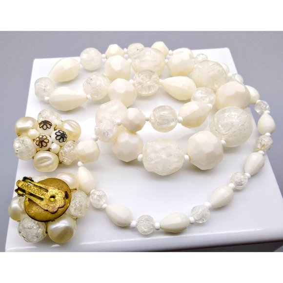 Vintage Classy White Beaded Parure, West Germany Double Strand Necklace - Picture 5 of 5